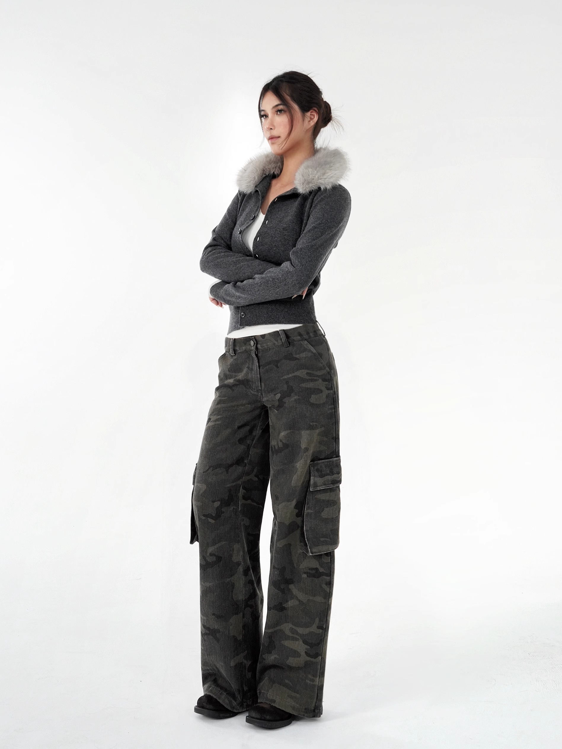 Vintage Washed Camouflage Print Mid-Low Waist Cargo Pants for Men - 90s Style Utility Trousers Vintage Washed Camouflage Print Mid-Low Waist Cargo Pants for Men - 90s Style Utility Trousers