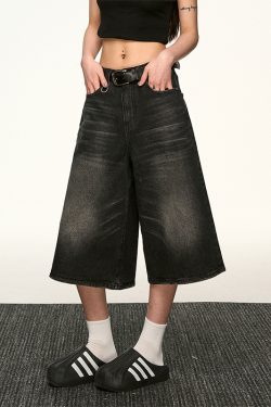 Vintage Washed Distressed Denim Shorts for Women - Loose-Fitting Three-Quarter Straight-Leg Wide-Leg Summer Style