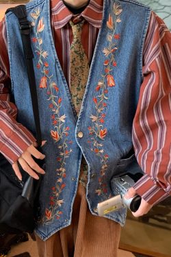 Vintage Washed Distressed Floral Embroidery Vest - Retro Style Sleeveless Jacket for Autumn, Versatile 90s-Inspired Fashion