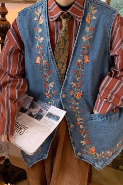 Vintage Washed Distressed Floral Embroidery Vest - Retro Style Sleeveless Jacket for Autumn, Versatile 90s-Inspired Fashion