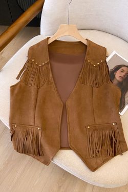 Vintage Women's Suede Vest with Studded Design and Deer Tassels - Boho Chic Outerwear for Stylish Fall Looks