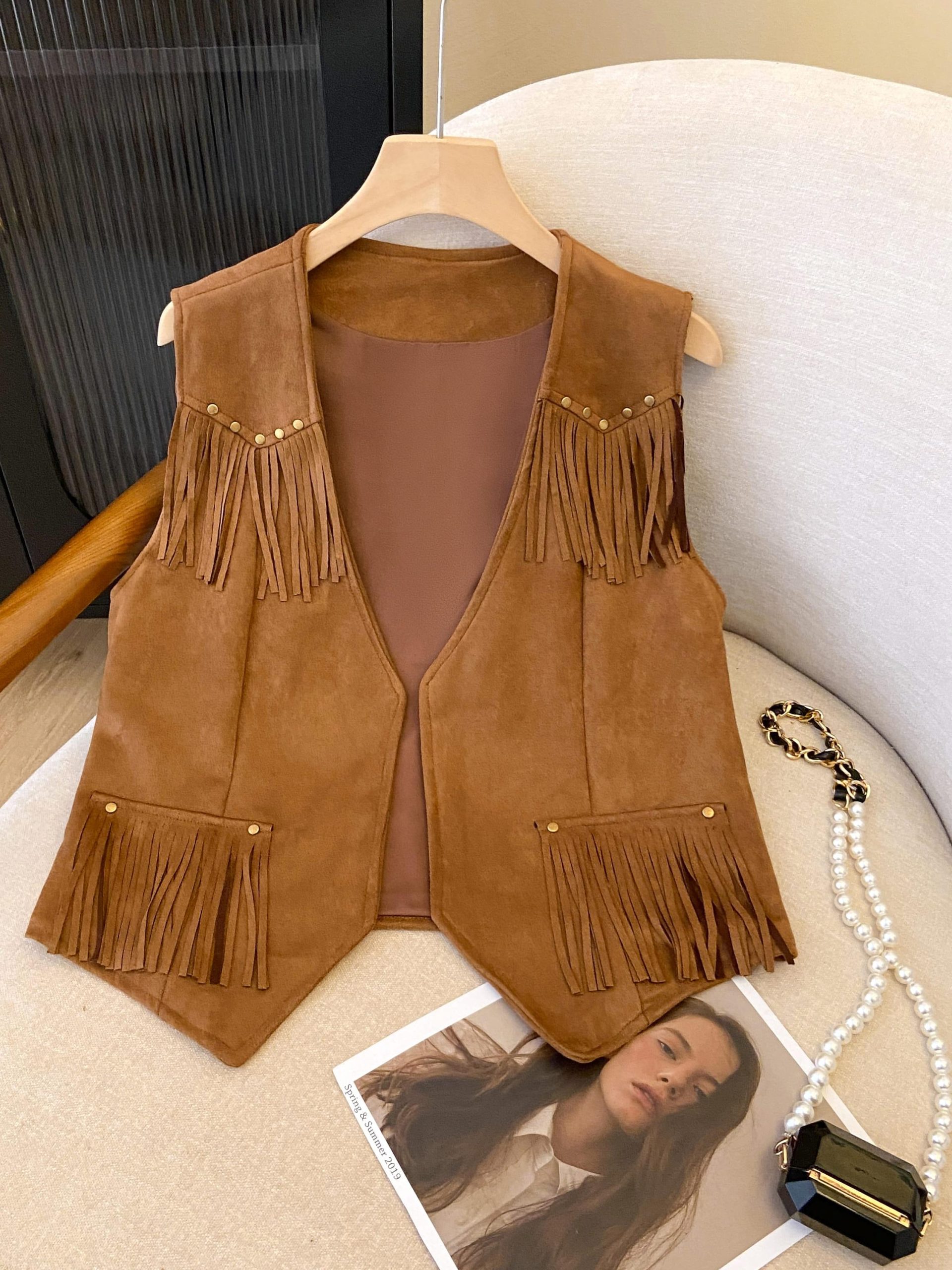 Vintage Women's Suede Vest with Studded Design and Deer Tassels - Boho Chic Outerwear for Stylish Fall Looks Vintage Women's Suede Vest with Studded Design and Deer Tassels - Boho Chic Outerwear for Stylish Fall Looks
