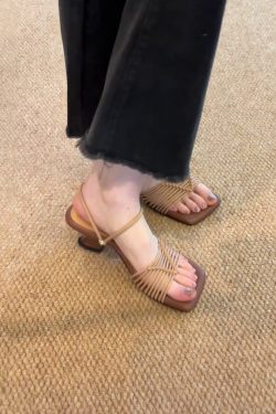 Vintage Woven One-Strap Roman Sandals for Women - Chunky Heels, Square Toe, Elegant Open-Toe, Two-Way Wear