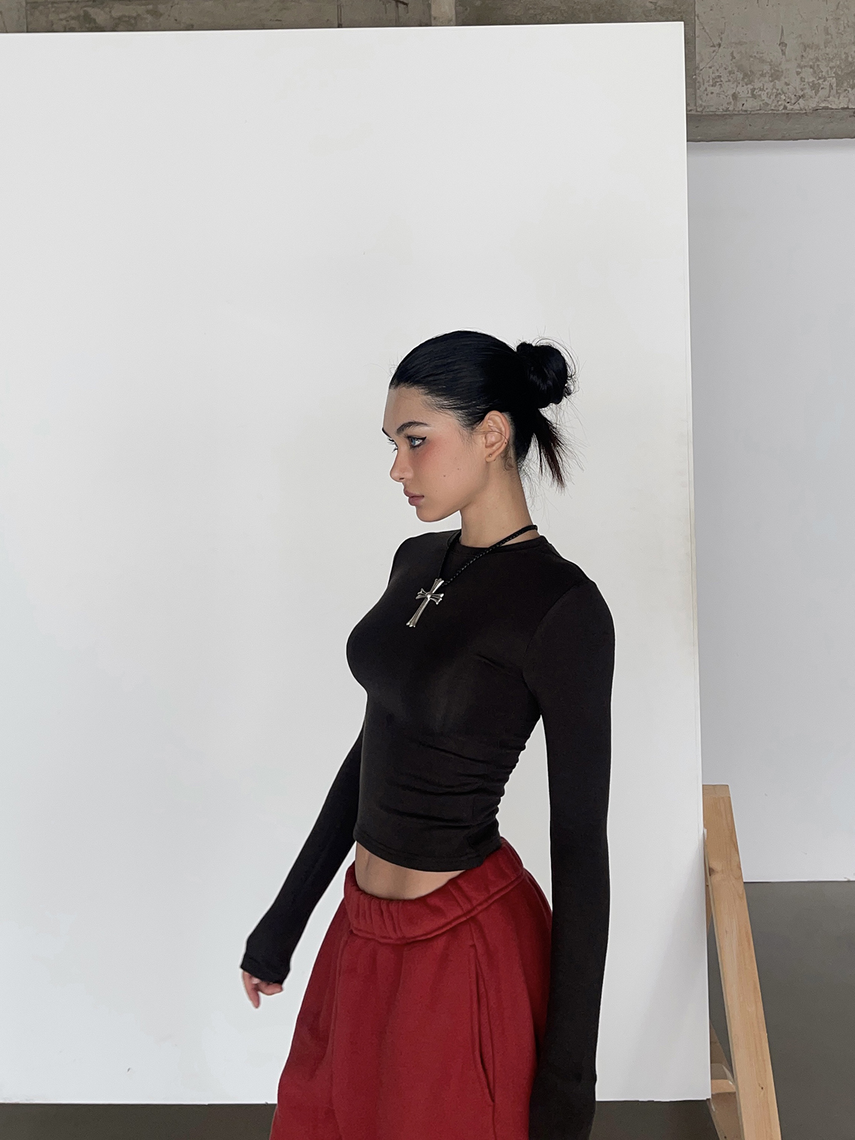 Warm Velvet Slim Fit Fitted Top - Soft Plush Waist-Defining Design - 90s Inspired - Available in 4 Colors Warm Velvet Slim Fit Fitted Top - Soft Plush Waist-Defining Design - 90s Inspired - Available in 4 Colors