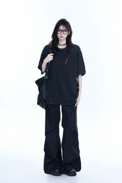Washed Black Loose-Fit Short Sleeve T-Shirt for Women with Embroidered Half Sleeves – American Street Style, Casual 90s Aesthetic