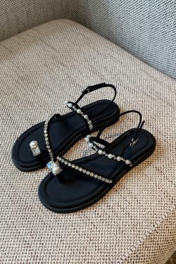 Water Drill Pearl Toe-Post Flat Sandals for Women - 2025 Summer Fairy Temperament Versatile Roman Style Shoes