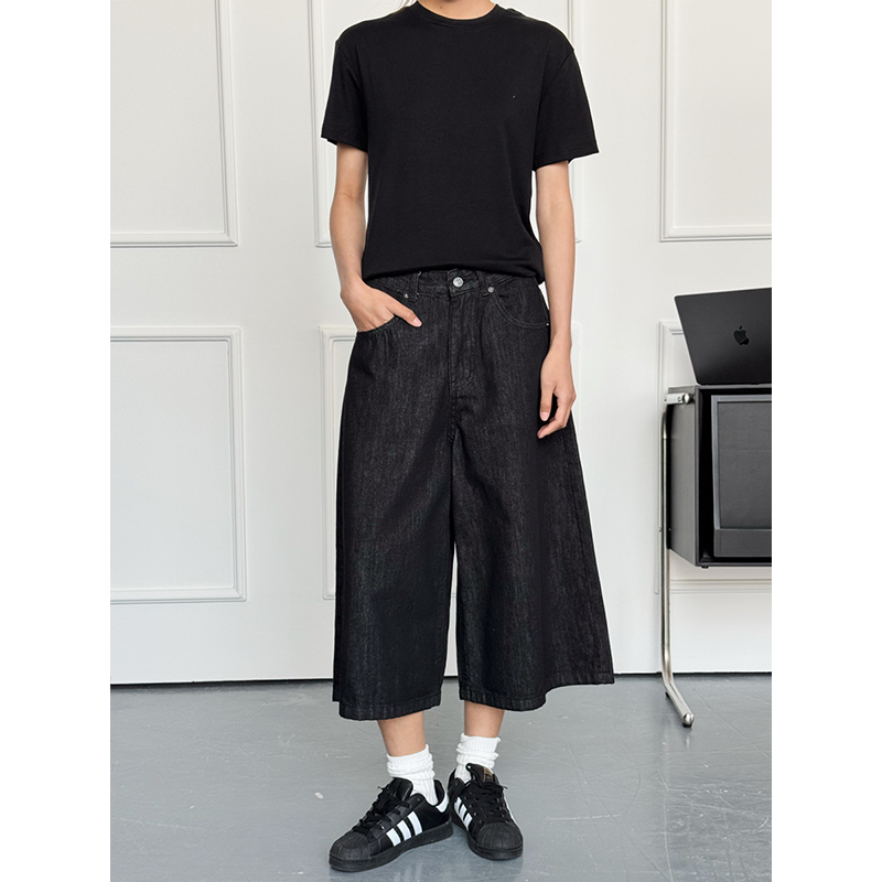 Water-Washed Denim Men's Straight-Leg Shorts - 2025 American Style Seven-Point Pants for Casual Summer Fashion Water-Washed Denim Men's Straight-Leg Shorts - 2025 American Style Seven-Point Pants for Casual Summer Fashion