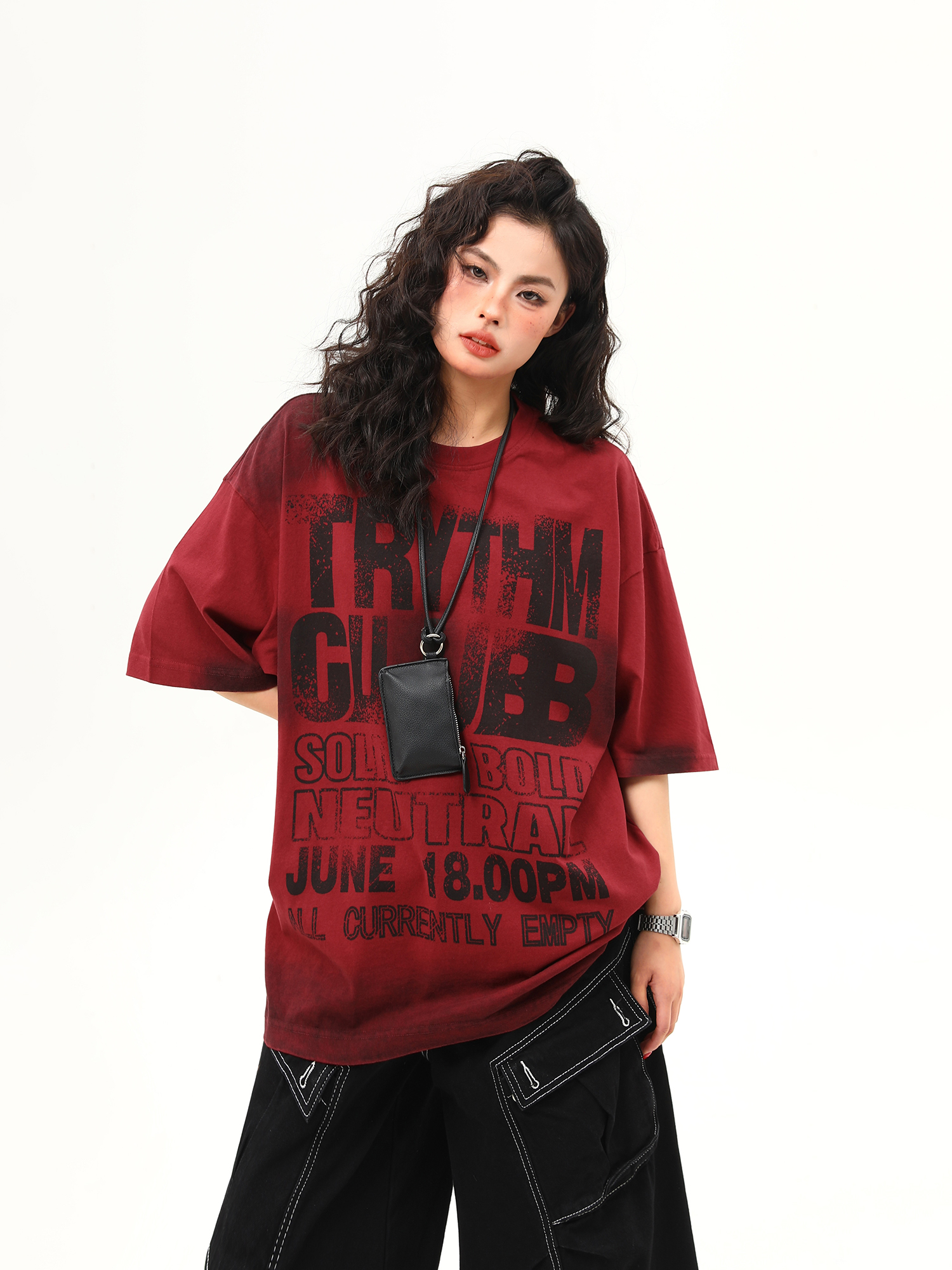 Water-Washed Heavyweight Red Short-Sleeve T-Shirt for Men and Women - American Street Style Trendy Couple Top, Summer Fashion Essential Water-Washed Heavyweight Red Short-Sleeve T-Shirt for Men and Women - American Street Style Trendy Couple Top, Summer Fashion Essential