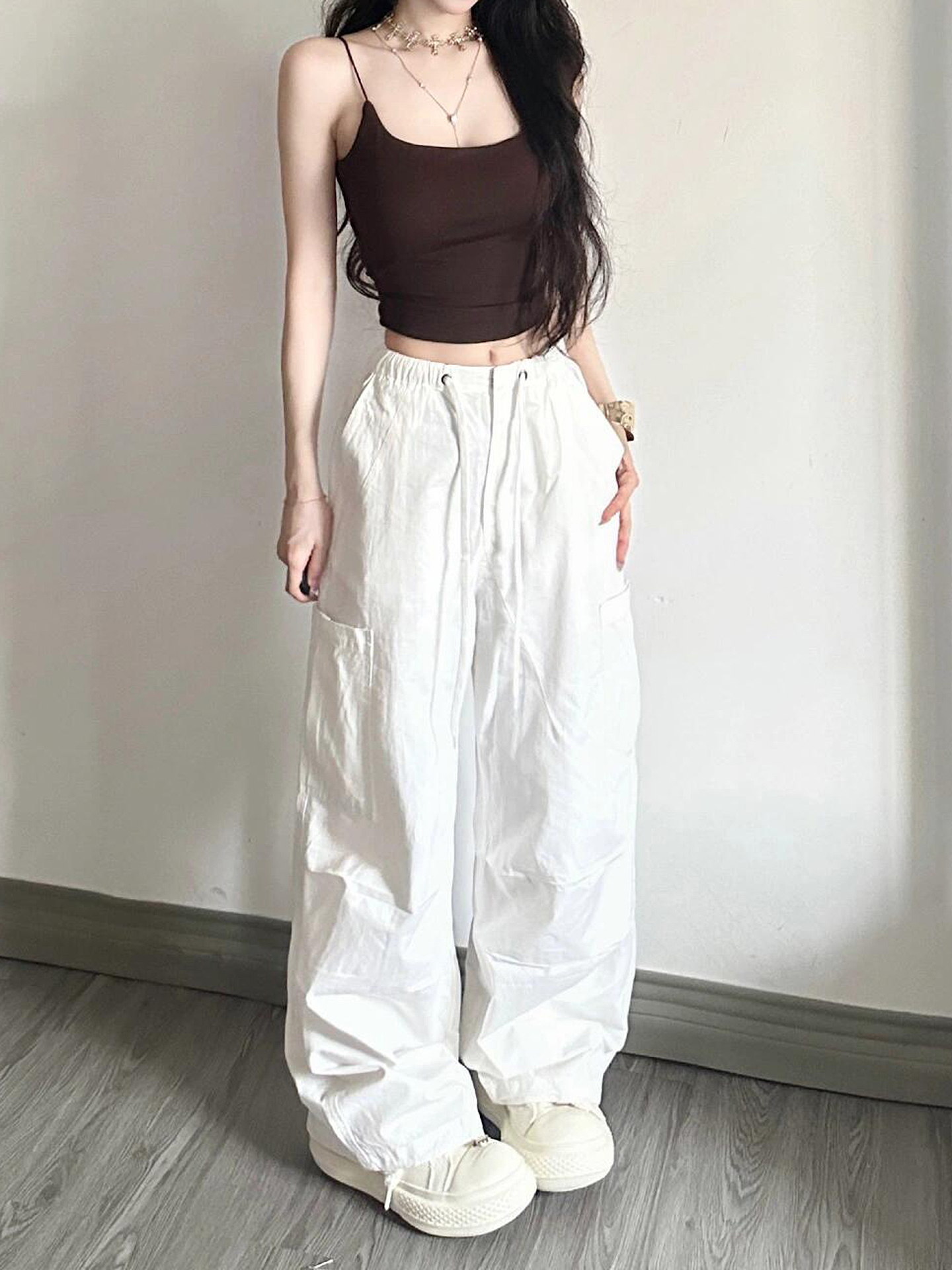 White Cargo Pants for Women - Loose Straight Wide-Leg Design with Drawstring, Versatile Sports Casual Parachute Style White Cargo Pants for Women - Loose Straight Wide-Leg Design with Drawstring, Versatile Sports Casual Parachute Style