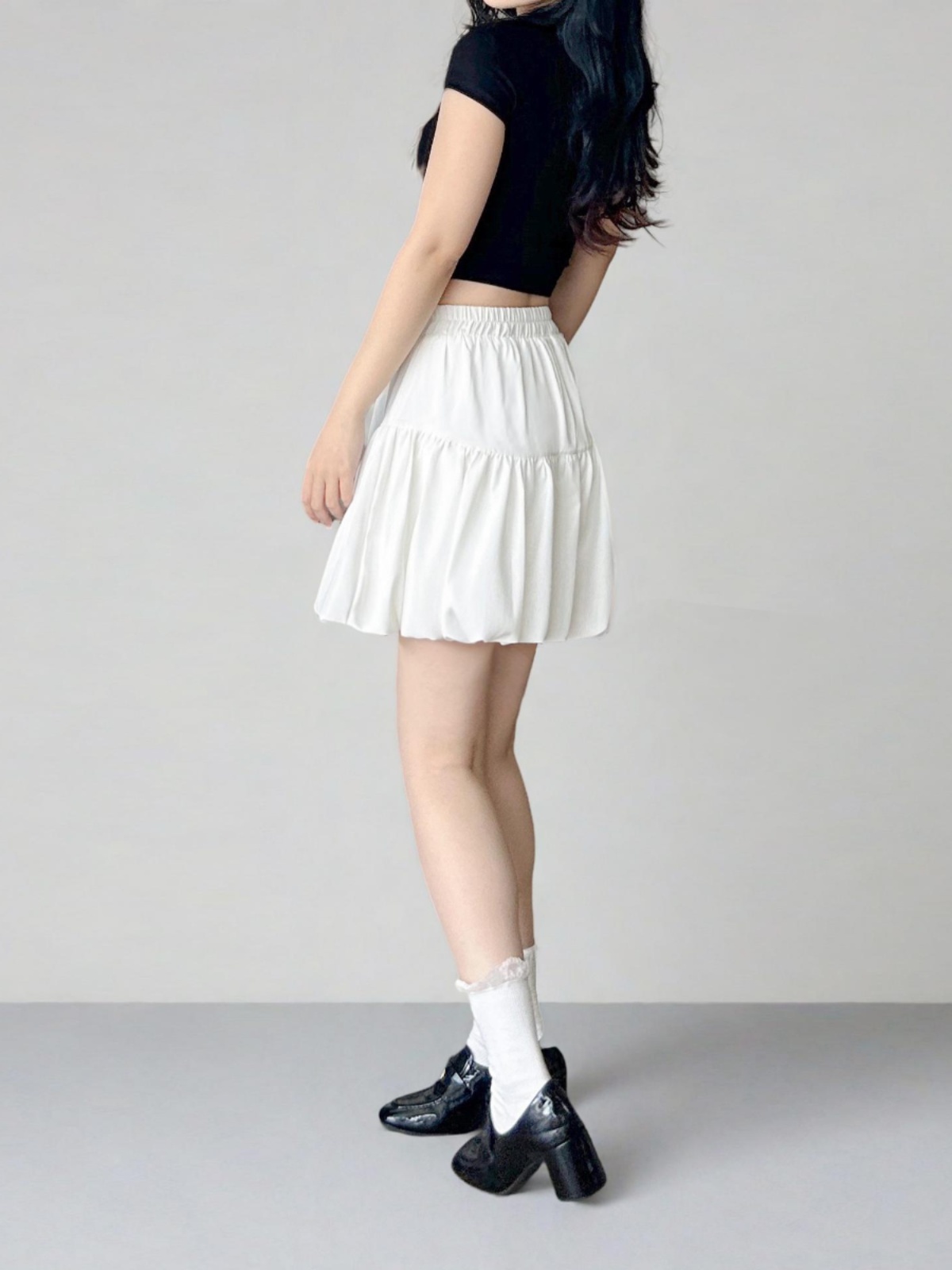 White Cloud A-Line Skirt with Anti-Exposure Lining, Floral Jellyfish Design, Summer Lantern Style, Age-Reducing Short Skirt for 25+ White Cloud A-Line Skirt with Anti-Exposure Lining, Floral Jellyfish Design, Summer Lantern Style, Age-Reducing Short Skirt for 25+