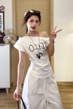 White Diagonal Shoulder Twisted Knot T-Shirt for Women, Summer Letter Print, Slim Fit Short Sleeve, Korean Style College Top
