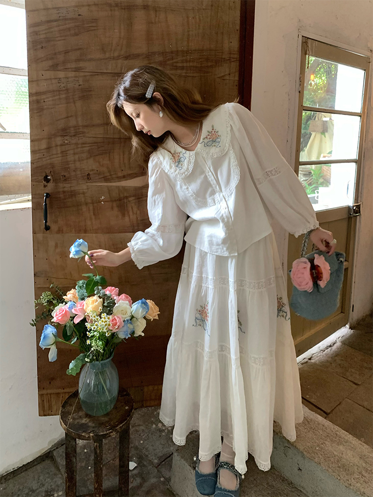 White Embroidered Lace Linen Shirt and Autumn Skirt Set for Women - Vintage Floral Design, Perfect for 90s and Y2K Style White Embroidered Lace Linen Shirt and Autumn Skirt Set for Women - Vintage Floral Design, Perfect for 90s and Y2K Style