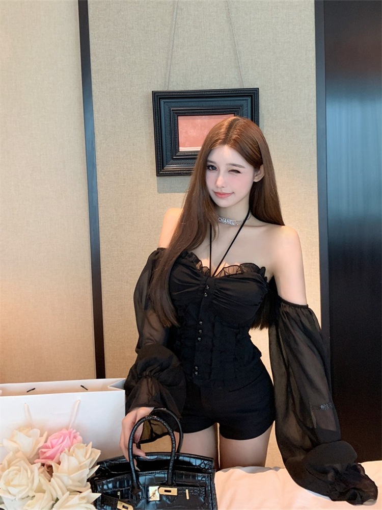 White High-Waisted Tailored Slim-Fit Shorts for Women - Versatile Hot Pants for Summer Fashion White High-Waisted Tailored Slim-Fit Shorts for Women - Versatile Hot Pants for Summer Fashion