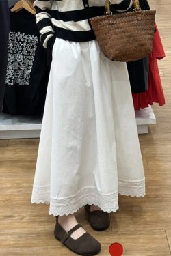 White Lace Splicing A-Line Half-Length Skirt for Women - 2025 New Style, Perfect for Petite Pear-Shaped Figures
