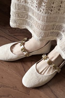 White Mary Jane Women's Flats - Exquisite Soft Comfortable Shallow Mouth Shoes for Stylish Everyday Wear