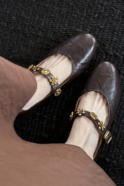 White Mary Jane Women's Flats - Exquisite Soft Comfortable Shallow Mouth Shoes for Stylish Everyday Wear