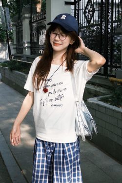 White Off-Shoulder T-Shirt for Women, Casual Summer Letter Print, Versatile Short Sleeves, College Style Hot Girl Top