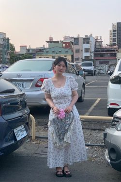 White Peony Lily Floral Dress - Women's Summer Loose Waist-Defined Long Dress in White - Vintage 90s Inspired Korean Style