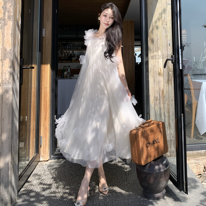 White Princess Puff Skirt Morning Robe Engagement Dress - French High-End Light Wedding Dress for Travel Photography White Princess Puff Skirt Morning Robe Engagement Dress - French High-End Light Wedding Dress for Travel Photography