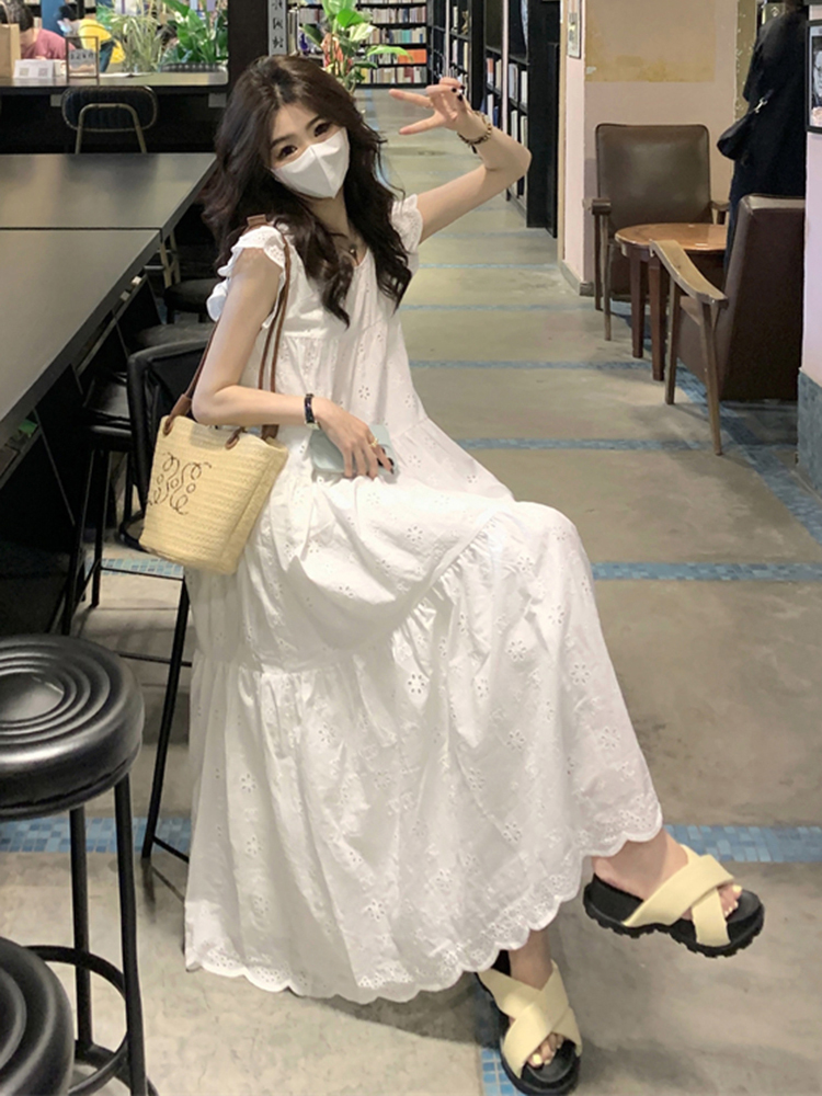 White Short Sleeve Plus Size A-Line Dress for Women, Summer Flattering Loose Fit, Elegant and Comfortable, Perfect for Chubby Figures White Short Sleeve Plus Size A-Line Dress for Women, Summer Flattering Loose Fit, Elegant and Comfortable, Perfect for Chubby Figures