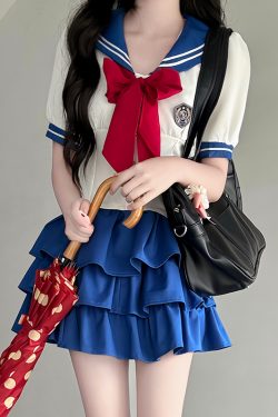 White Short-Sleeve Sailor Suit JK Uniform Set with Waist-Cinching Design - Cute Pudding Bear Style for Y2K Fashion