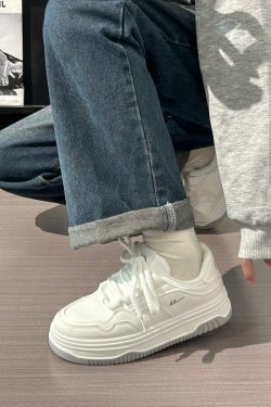 White Thick-Soled Casual Sneakers for Women - Simple Versatile Sports Shoes for Summer 2025, Trendy and Comfortable Footwear