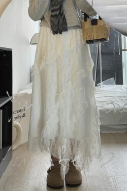 White Tulle Half-Length Skirt for Women, Plus-Size Irregular Design, Mid-Length Lace Skirt to Flatter Hips, 2025 Style