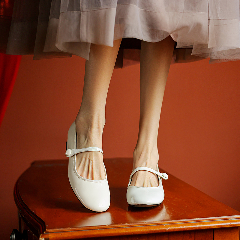 Wine Red French-Style Mary Jane Shoes for Women, Low-Heeled Flats, Chinese Artistic Design, Sweet Wedding Footwear Wine Red French-Style Mary Jane Shoes for Women, Low-Heeled Flats, Chinese Artistic Design, Sweet Wedding Footwear