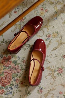 Wine Red French-Style Mary Jane Shoes for Women, Low-Heeled Flats, Chinese Artistic Design, Sweet Wedding Footwear