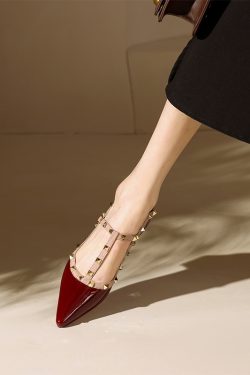Wine Red Patent Leather Studded Pointed Toe Lolita Mid-Heel Shoes – Vintage Italian Style, Y2K Inspired Footwear