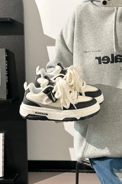 Wine Red Women's Sneakers - Summer Mesh Breathable Thick-Soled Board Shoes - Trendy Casual Style for Women