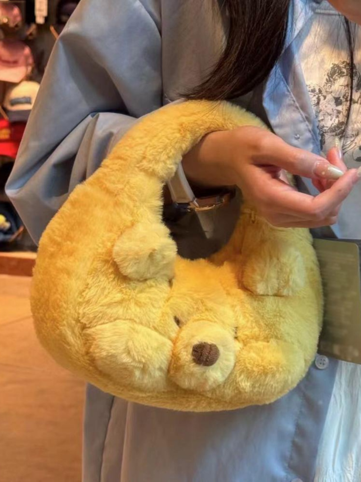 Winnie the Pooh Cartoon Large Capacity Tote Bag - Handheld, Shoulder, Crossbody, Ideal for Class and Commuting Winnie the Pooh Cartoon Large Capacity Tote Bag - Handheld, Shoulder, Crossbody, Ideal for Class and Commuting