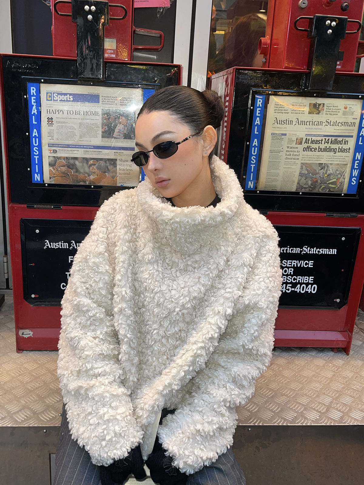 Winter Curly Pullover Jacket - Cozy Private Outfit for Women, Trendy Layering Piece for Y2K and Korean Style Fashion Winter Curly Pullover Jacket - Cozy Private Outfit for Women, Trendy Layering Piece for Y2K and Korean Style Fashion