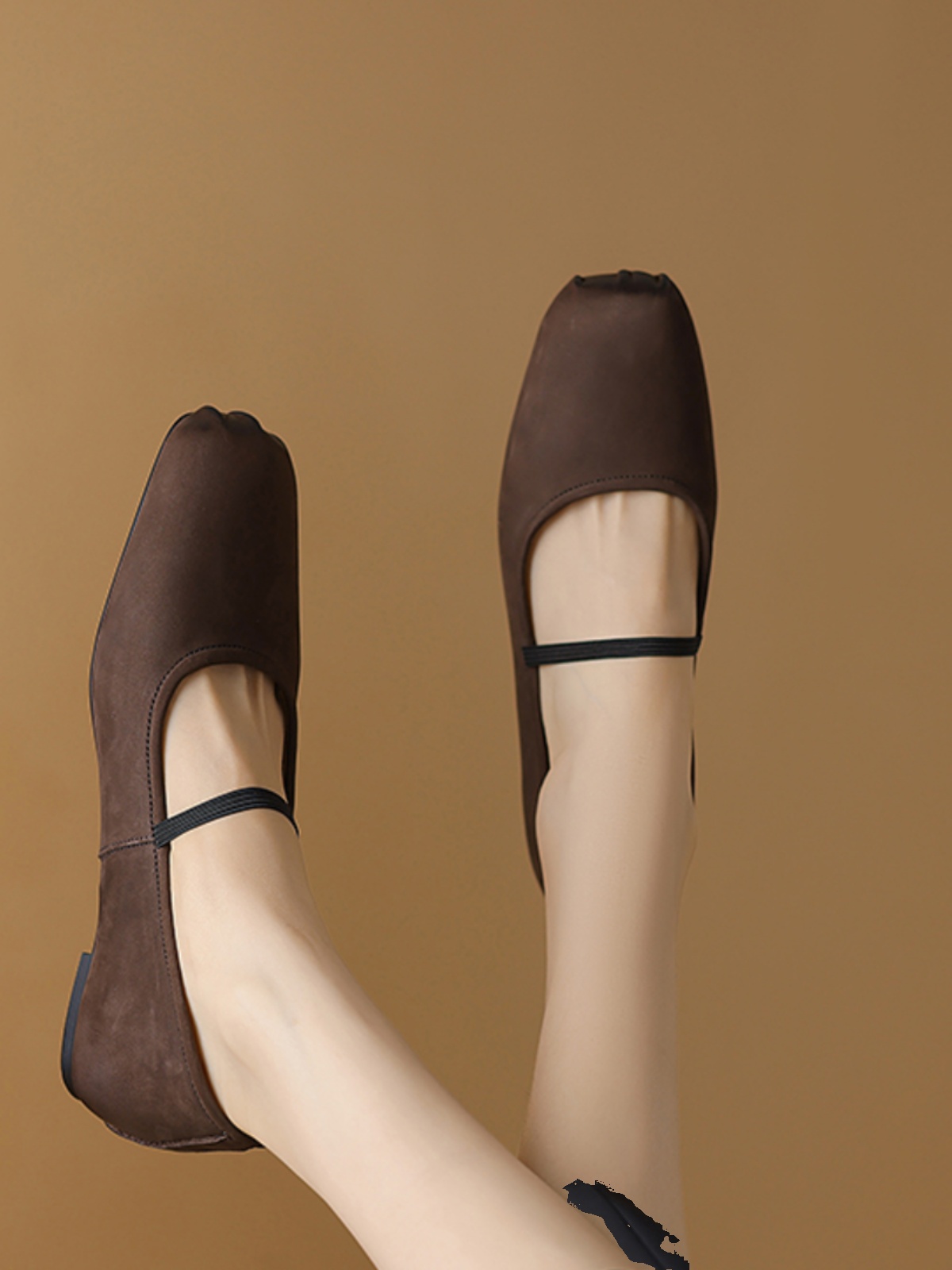 Women's 2025 Summer Soft-Soled Ballet Flats in Top Layer Cowhide - Height-Increasing, Large Size 41, Stylish Comfort Women's 2025 Summer Soft-Soled Ballet Flats in Top Layer Cowhide - Height-Increasing, Large Size 41, Stylish Comfort