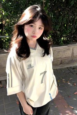 Women's American Retro Color-Blocked Jersey T-Shirt, Summer Oversized V-Neck Top with Woven Strap, Sporty Short Sleeves