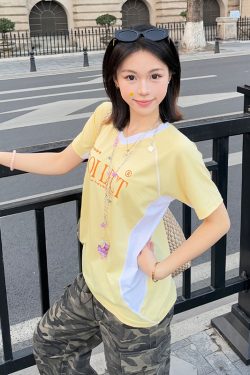 Women’s American Retro Sports Jersey Style T-Shirt - Summer Color-Blocking, Shoulder-Stitched, V-Neck, Slim-Fit Trendy Top