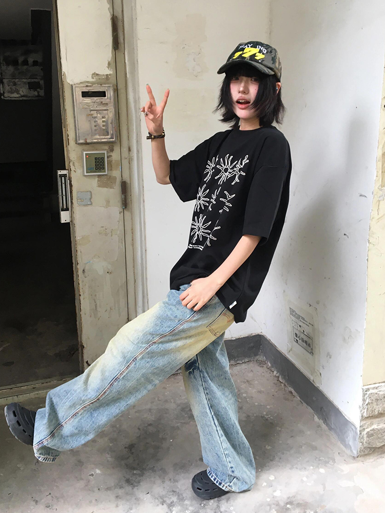 Women's American Style Heavy T-Shirt - Summer Sunflower Print, Versatile Black Short Sleeve Loose Casual Top Women's American Style Heavy T-Shirt - Summer Sunflower Print, Versatile Black Short Sleeve Loose Casual Top