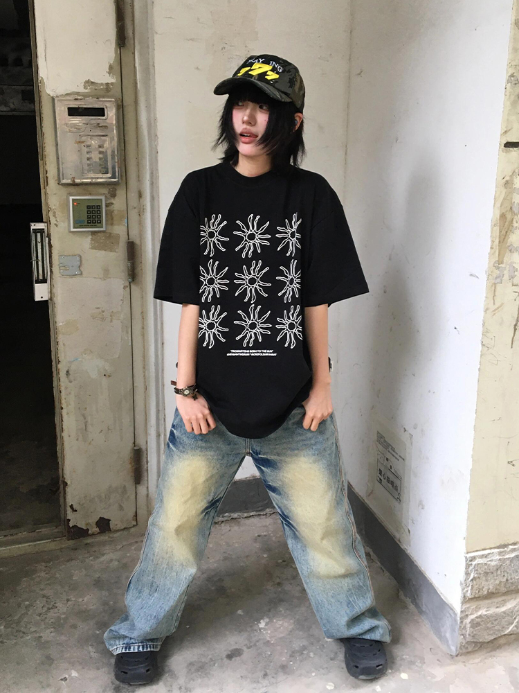 Women's American Style Heavy T-Shirt - Summer Sunflower Print, Versatile Black Short Sleeve Loose Casual Top Women's American Style Heavy T-Shirt - Summer Sunflower Print, Versatile Black Short Sleeve Loose Casual Top