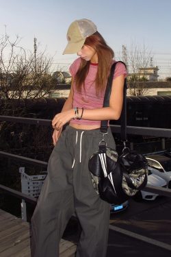 Women's American Style Off-Shoulder Striped T-Shirt, Slightly Sheer Short Sleeve Vintage Slim Fit Cropped Top for Summer