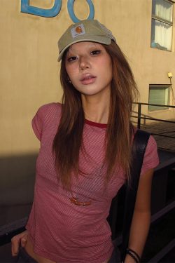 Women's American Style Off-Shoulder Striped T-Shirt, Slightly Sheer Short Sleeve Vintage Slim Fit Cropped Top for Summer