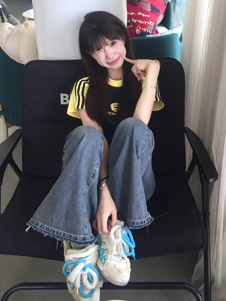 Women's American-Style Raglan Sleeve T-Shirt with Side Striped Letter Print, Slim Fit Summer Top, Casual Y2K Fashion Women's American-Style Raglan Sleeve T-Shirt with Side Striped Letter Print, Slim Fit Summer Top, Casual Y2K Fashion