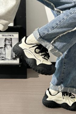 Women's Black and White Breathable Mesh Dad Sneakers - Lightweight Casual Sports Shoes for Everyday Comfort