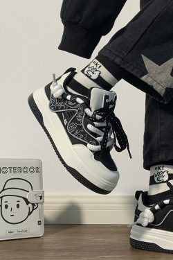 Women's Black and White Panda Sneakers - Breathable Thick-Soled Footwear for 2025, Versatile Design, Trendy Y2K Style