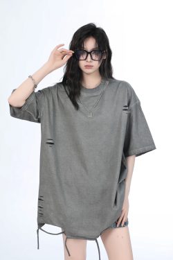 Women's Black Short Sleeve T-Shirt with Hip-Hop Destruction Design - Loose Fit Summer Trend for Casual Style