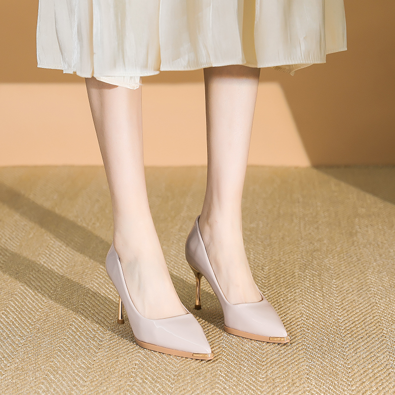 Women's Black Suede Pointed-Toe High-Heeled Shoes, Thin-Heel Slip-Ons for Spring & Autumn, Versatile Work & Commuting Footwear 2025 Women's Black Suede Pointed-Toe High-Heeled Shoes, Thin-Heel Slip-Ons for Spring & Autumn, Versatile Work & Commuting Footwear 2025