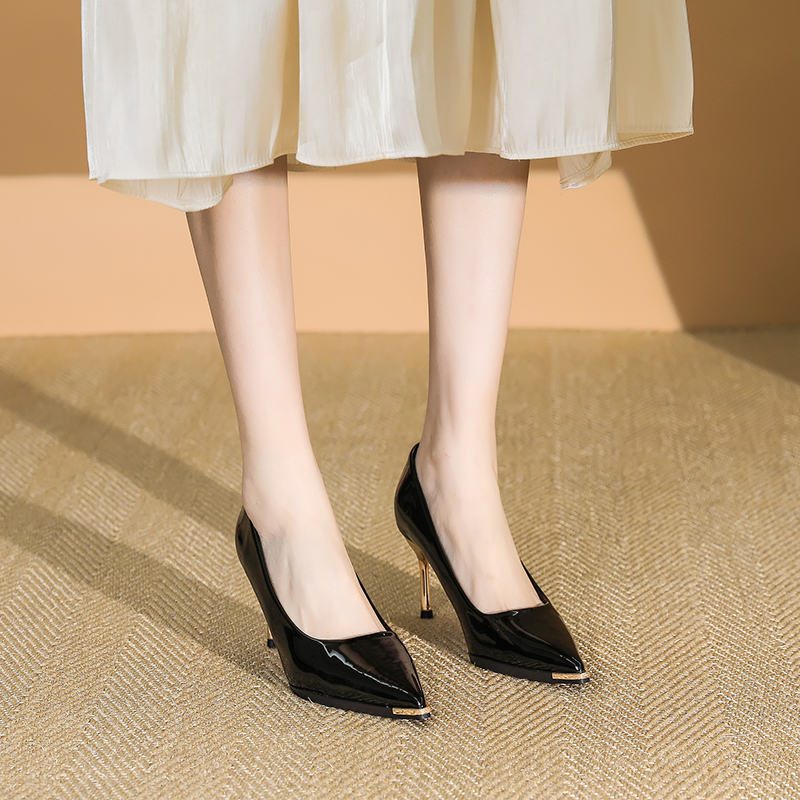 Women's Black Suede Pointed-Toe High-Heeled Shoes, Thin-Heel Slip-Ons for Spring & Autumn, Versatile Work & Commuting Footwear 2025 Women's Black Suede Pointed-Toe High-Heeled Shoes, Thin-Heel Slip-Ons for Spring & Autumn, Versatile Work & Commuting Footwear 2025