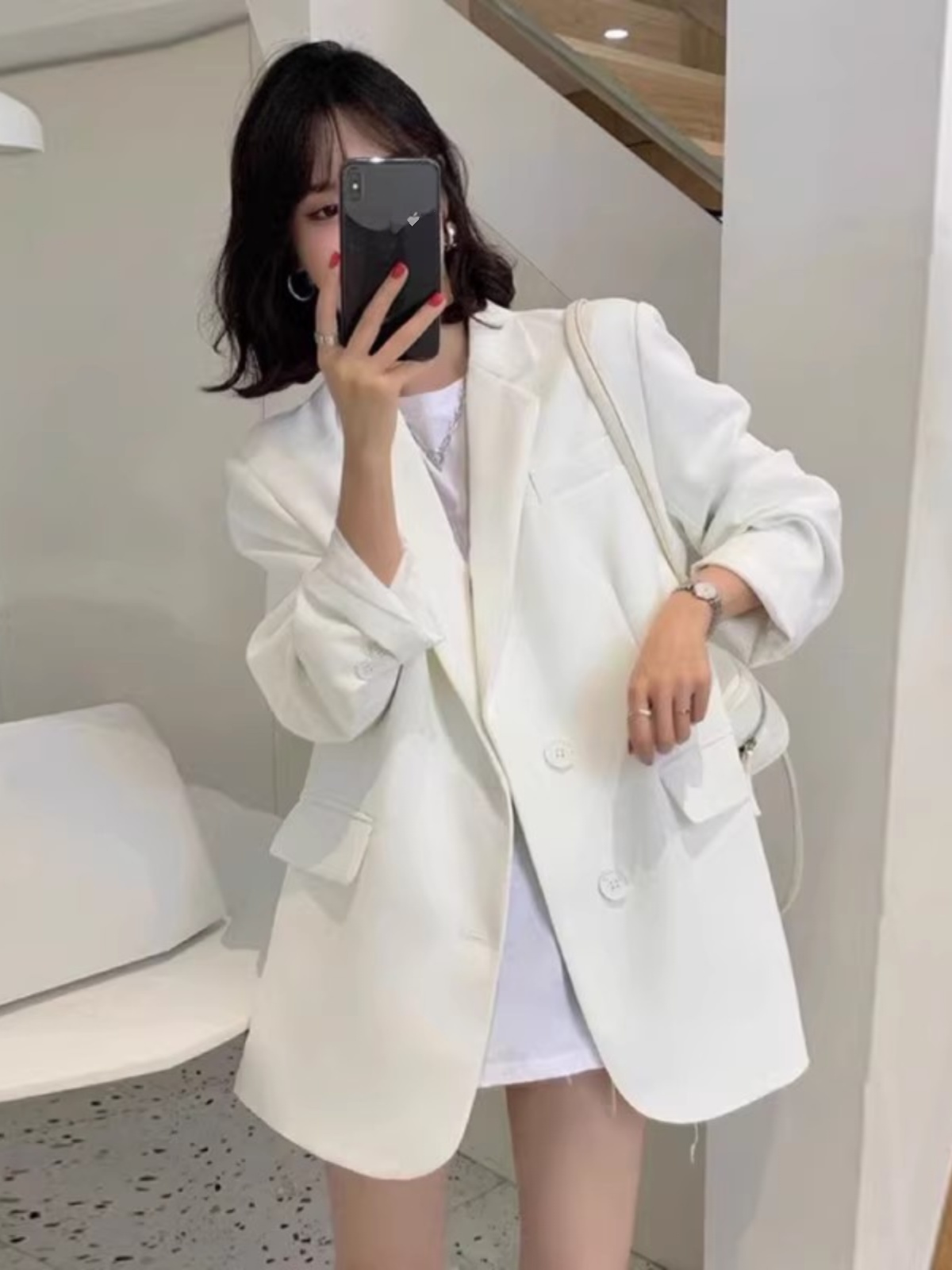 Women's Black Suit Jacket - Elegant High-End Loose Blazer for Spring & Autumn, Casual Fashion Essential Women's Black Suit Jacket - Elegant High-End Loose Blazer for Spring & Autumn, Casual Fashion Essential
