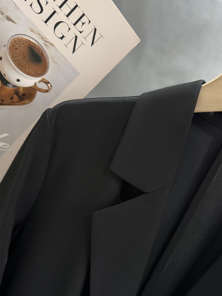 Women's Black Thin Blazer - 2025 Summer Stylish Suit in Unique Lazy Style Women's Black Thin Blazer - 2025 Summer Stylish Suit in Unique Lazy Style