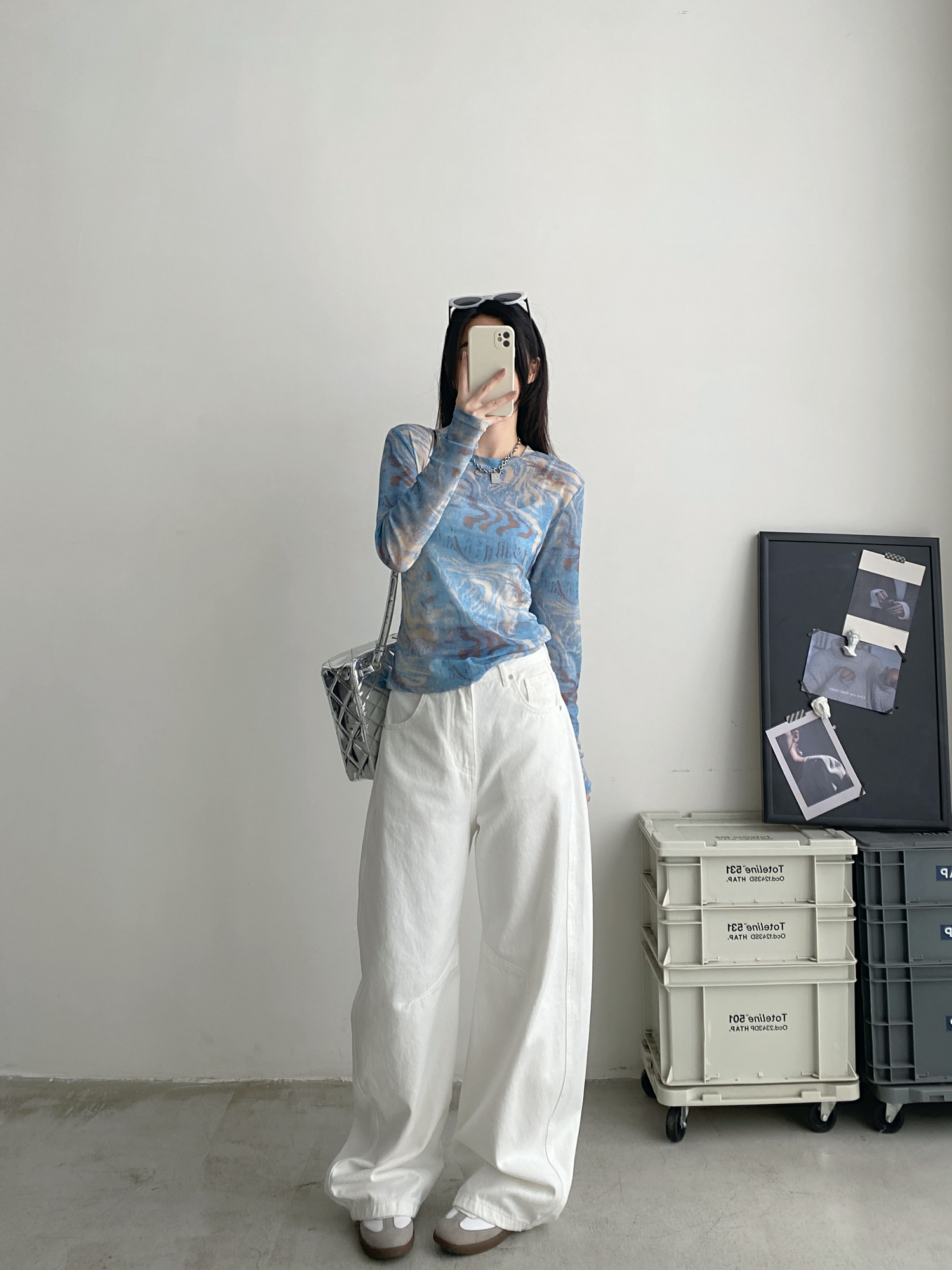 Women's Blue Tie-Dye Long Sleeve T-Shirt - Slim Fit Round Neck with Sun Protection - Summer Korean Style Women's Blue Tie-Dye Long Sleeve T-Shirt - Slim Fit Round Neck with Sun Protection - Summer Korean Style