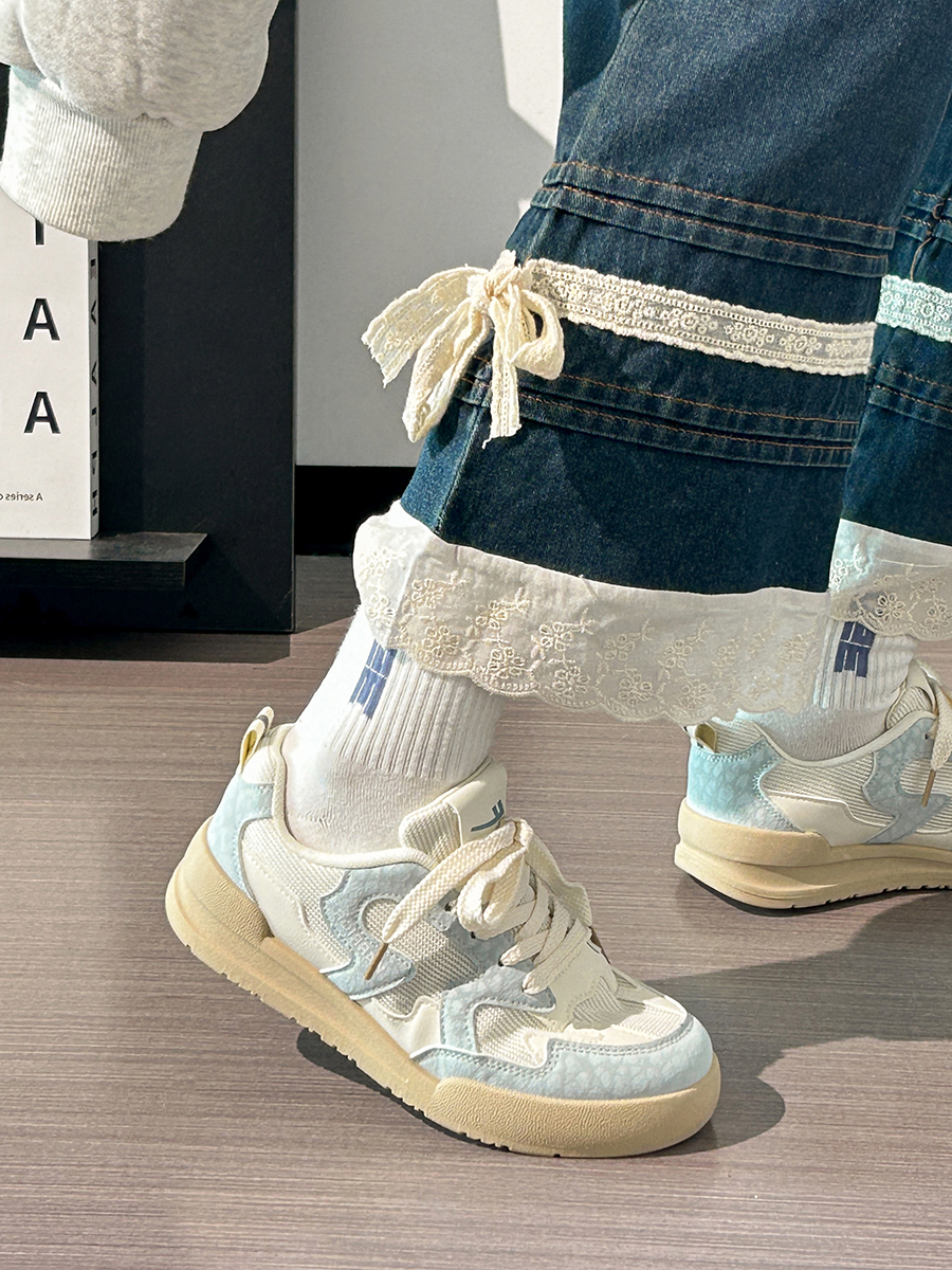 Women's Breathable Mesh Sports Sneakers - Trendy White Canvas Shoes for Summer 2025, Versatile and Stylish for Everyday Wear Women's Breathable Mesh Sports Sneakers - Trendy White Canvas Shoes for Summer 2025, Versatile and Stylish for Everyday Wear